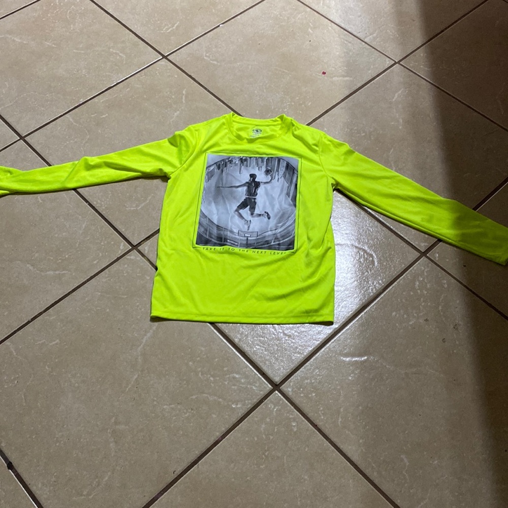 Athletic works boys Large 10/12 yellow green with black & grey silver never used